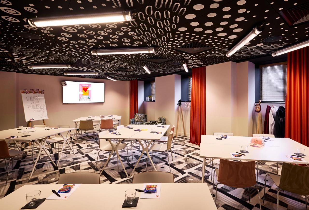 Mama Shelter Paris La Defense Hotel Пюто Екстериор снимка