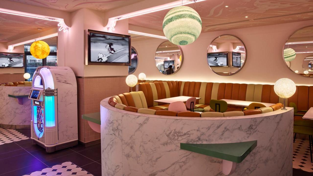 Mama Shelter Paris La Defense Hotel Пюто Екстериор снимка